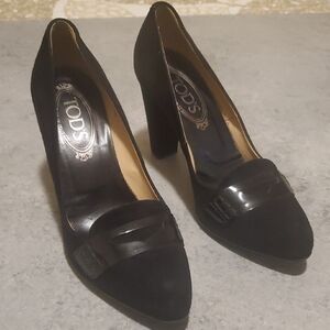 TOD'S Black Suede Pointed Block Heel Pumps with Gloss Strap